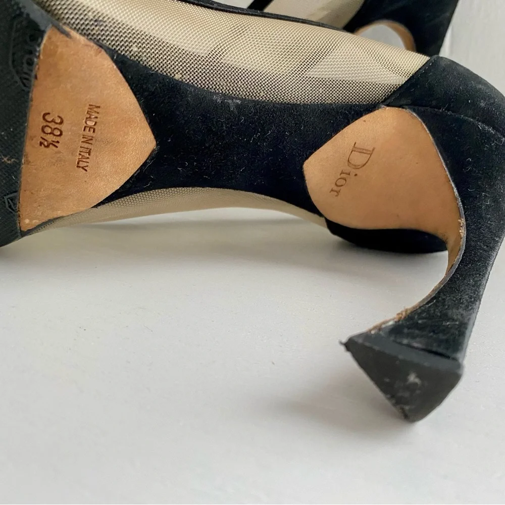 Christian Dior Elegant Black Pointed-Toe Heels - Picture 9 of 9